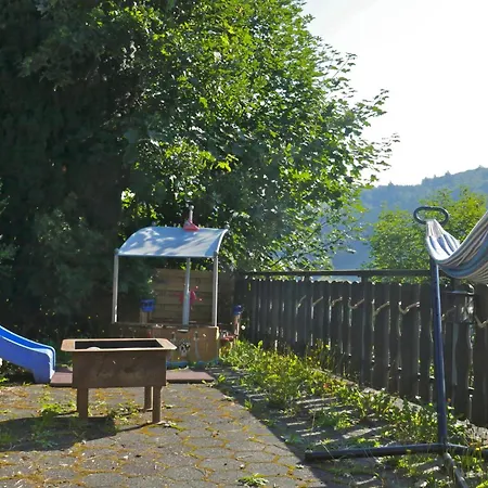 Uebermtal Lejlighed